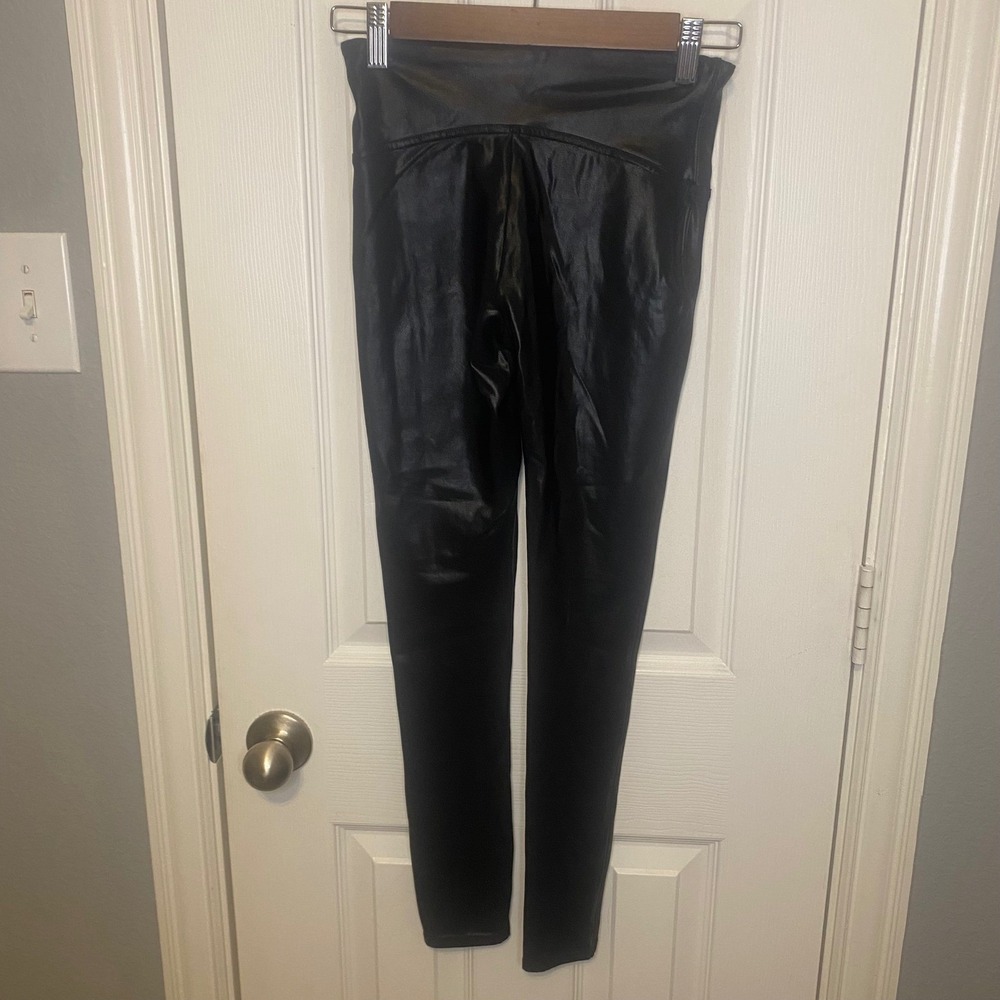 Spanx Faux Leather Leggings Women's Small Black High Waisted‎ Skinny Pants - Picture 2 of 3